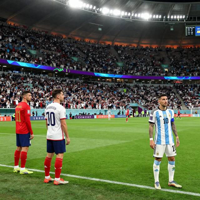 Kịch Tính World Cup 2026: Anh 10 Người Vượt Ải, Argentina Sẵn Sàng Đối Đầu Ai Cập